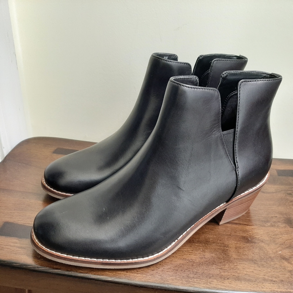 New Cole Haan Black Leather Ankle Booties Size 6.5